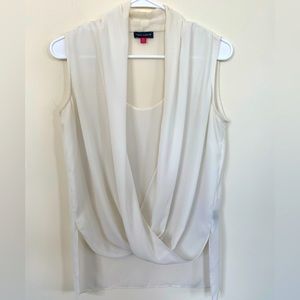 Vince Camuto Ivory chiffon top size XS